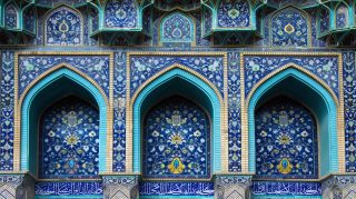 Free Wallpaper for Desktop: Islamic Architecture in 1920x1080