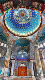 High Definition Images of Islamic Architecture for Smartphones