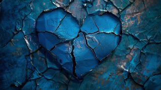 Ultra HD Broken Heart Dark Blue Wallpaper