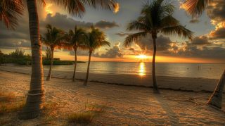 Download Free HD Beach Sunset Wallpaper for PC