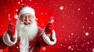 Download 4K Funny Christmas Wallpapers for Free