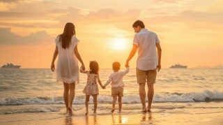 HD Pics of Beach Sunset: Perfect Family Desktop