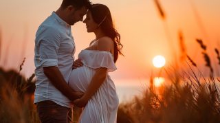 Free Ultra HD Wallpaper of Pregnant Beach Moments