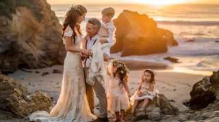 Ultra HD Sunset Beach Family Photoshoot Background