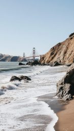 Elevate Your Screen with Golden Gate Bridge Pictures