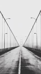 Minimalist Black and White Golden Gate Wallpaper for iPhone