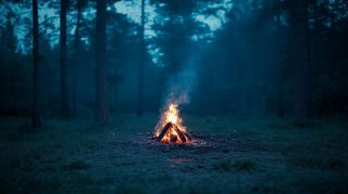 8K Blurry Campfire Pictures for High-Quality Desktop