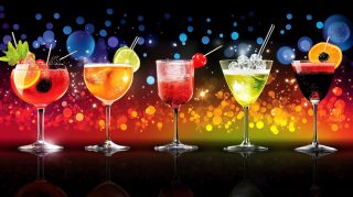 Cocktail Bar HD Pics: Vibrant Wallpaper for Desktop