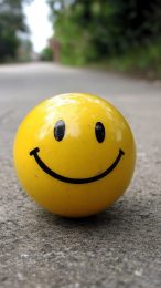 Smiley Face Pictures Perfect for Any Mobile Screen