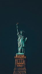 Free Mobile Backgrounds: Statue of Liberty Night Scene