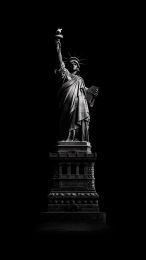 Stunning Black and White Statue of Liberty HD Wallpaper